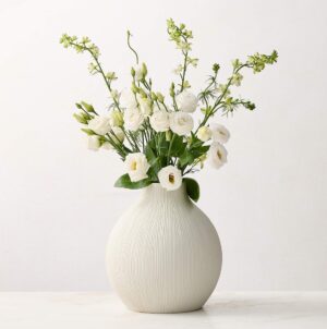 Liana Warm White Fluted Porcelain Vase